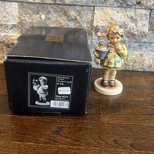 My wish is small Hummel